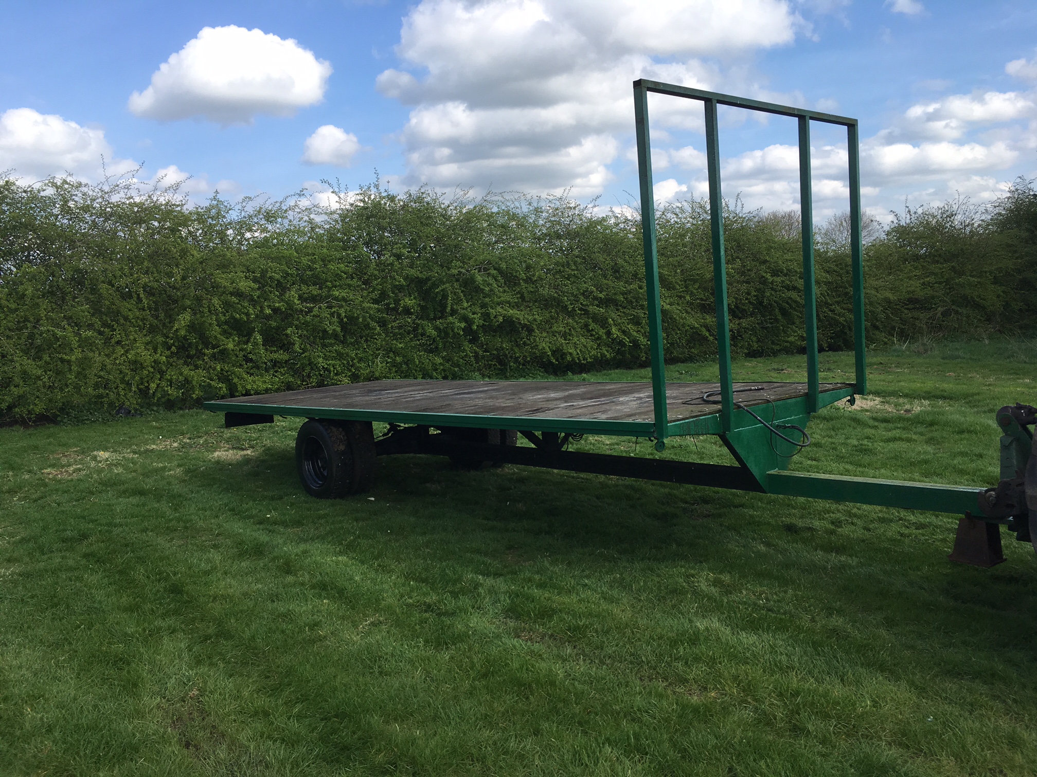 20 ft 6 ton bale trailer
